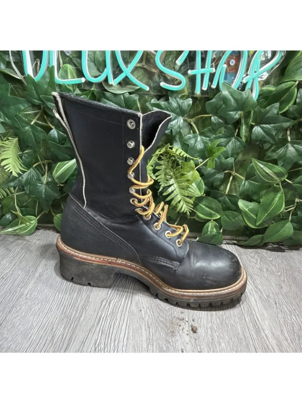 Red Wing Shoes please check